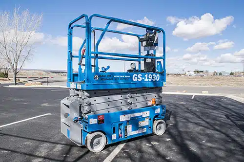 Side profile Genie 1930 Scissor Lift Rental